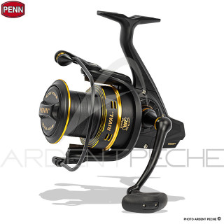 PENN Rival Longcast Gold Reel