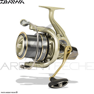 Spinning Reel DAIWA Emblem Surf Light 2020